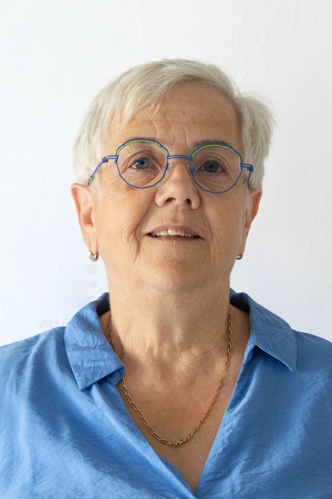 JACQUELINE BERNADOU